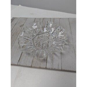 Vintage Federal Glass Pioneer Fluted Fruit Serving Bowl Scalloped Edge